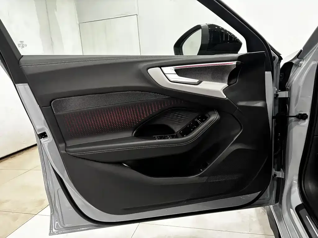 Audi A5L 2025 из CN, фото 9