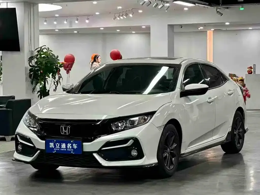 Honda Civic — фото 1