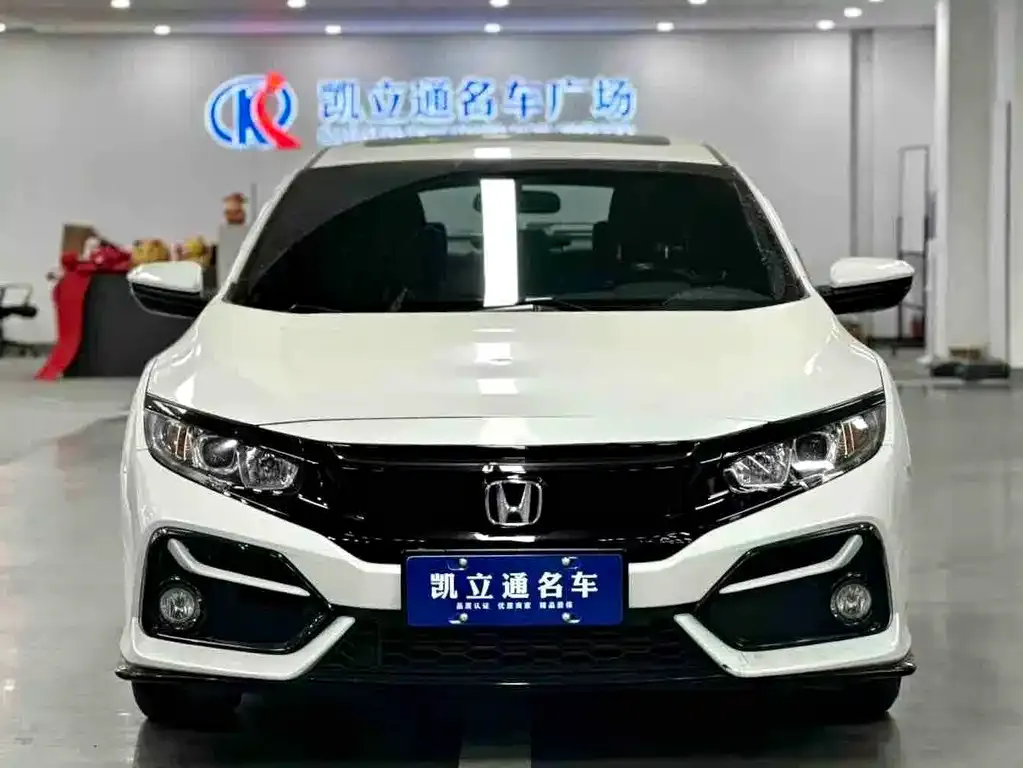 Honda Civic — фото 8