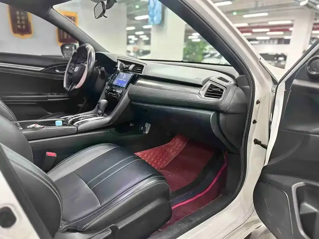 Honda Civic — фото 3