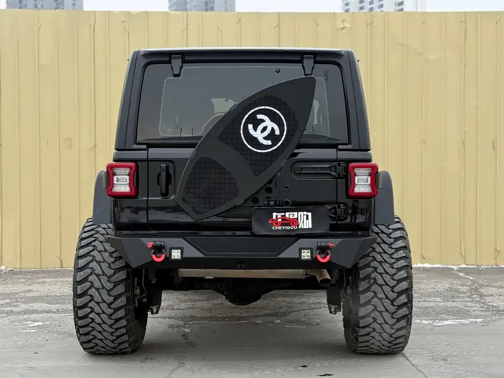 Jeep Wrangler 2022 из CN, фото 3