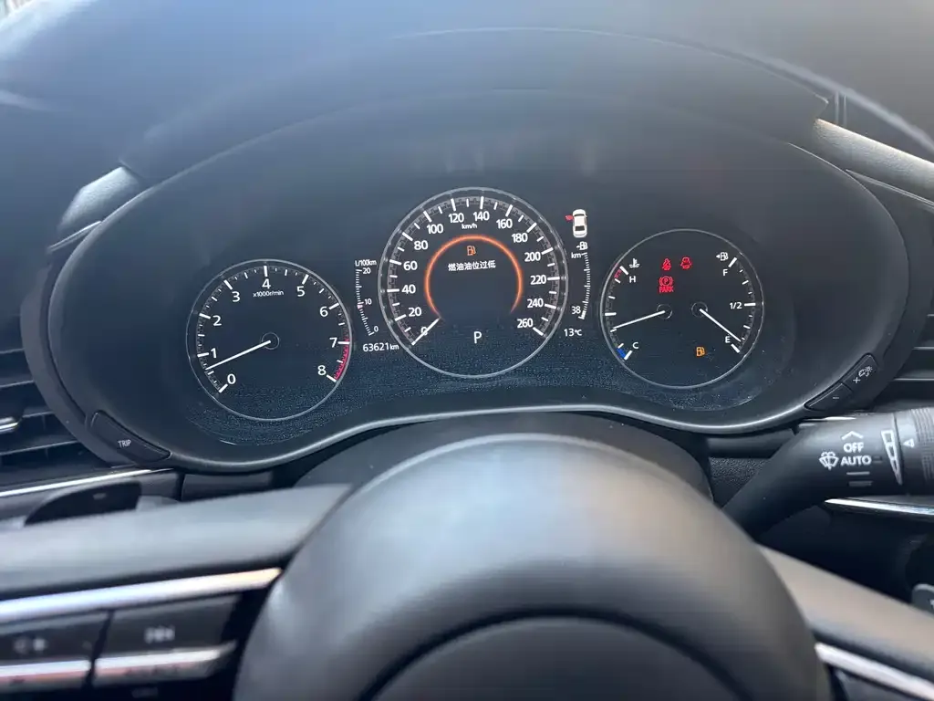 Mazda 3 Axela 2021 из CN, фото 4