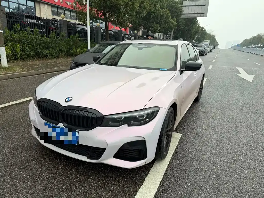 BMW 3 Series — фото 1