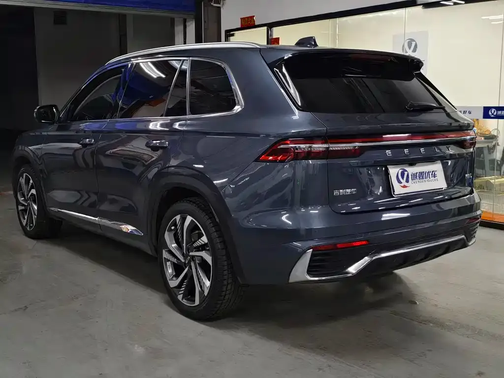 Geely Xingyue L — фото 6