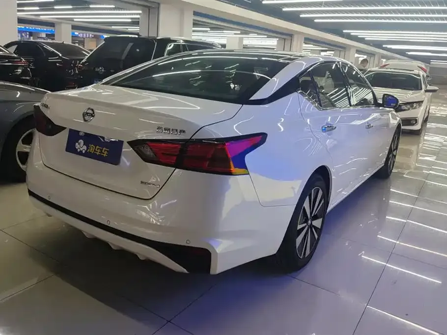 Nissan Teana 2022 из CN, фото 7