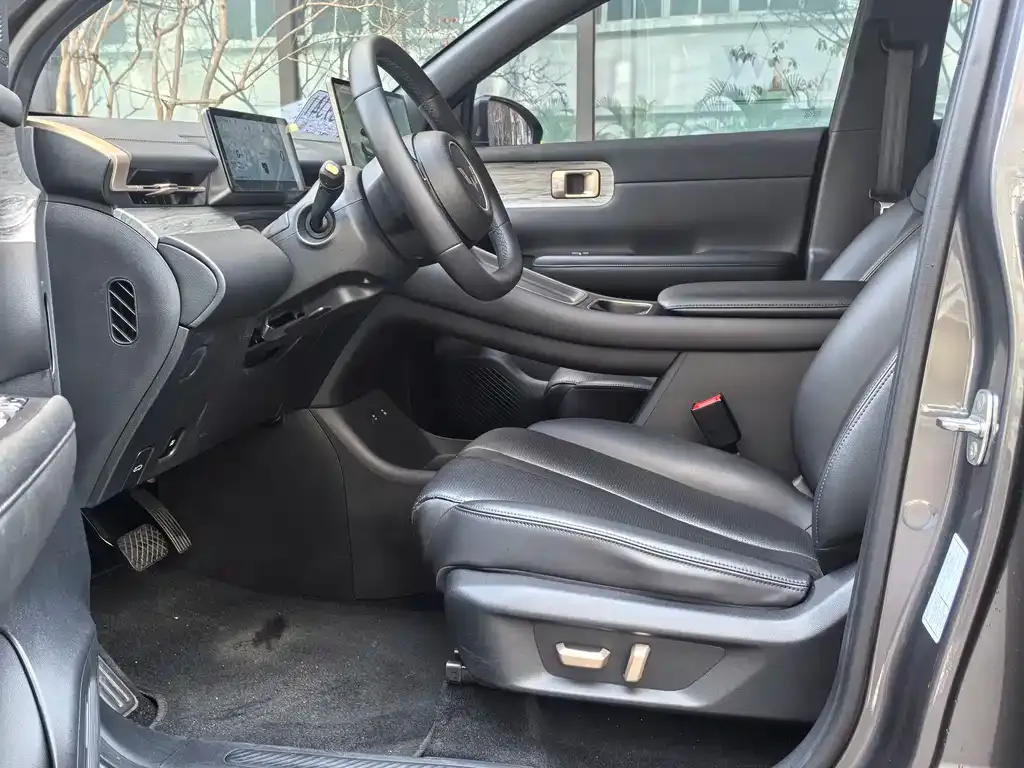 Wuling Xingguang S 2024 из CN, фото 9