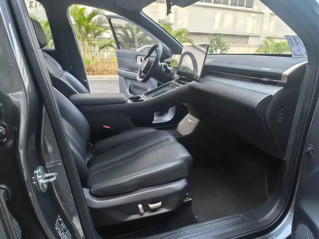 Wuling Xingguang S 2024 из CN, фото 3