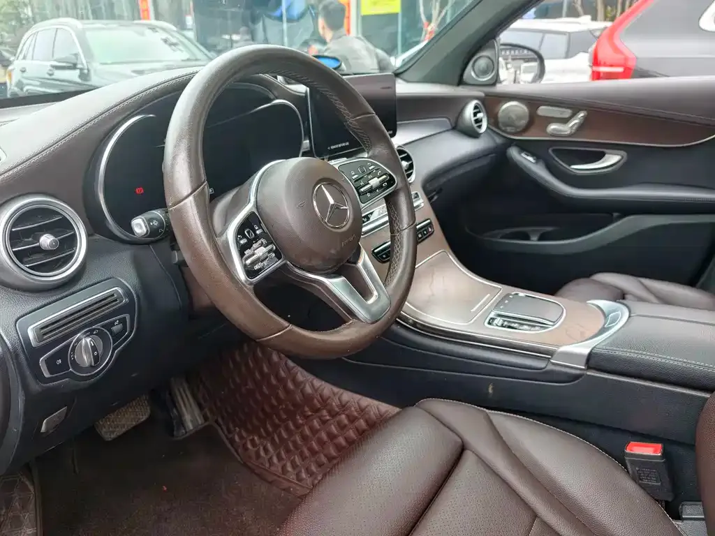 Mercedes-Benz GLC 2022 из CN, фото 8