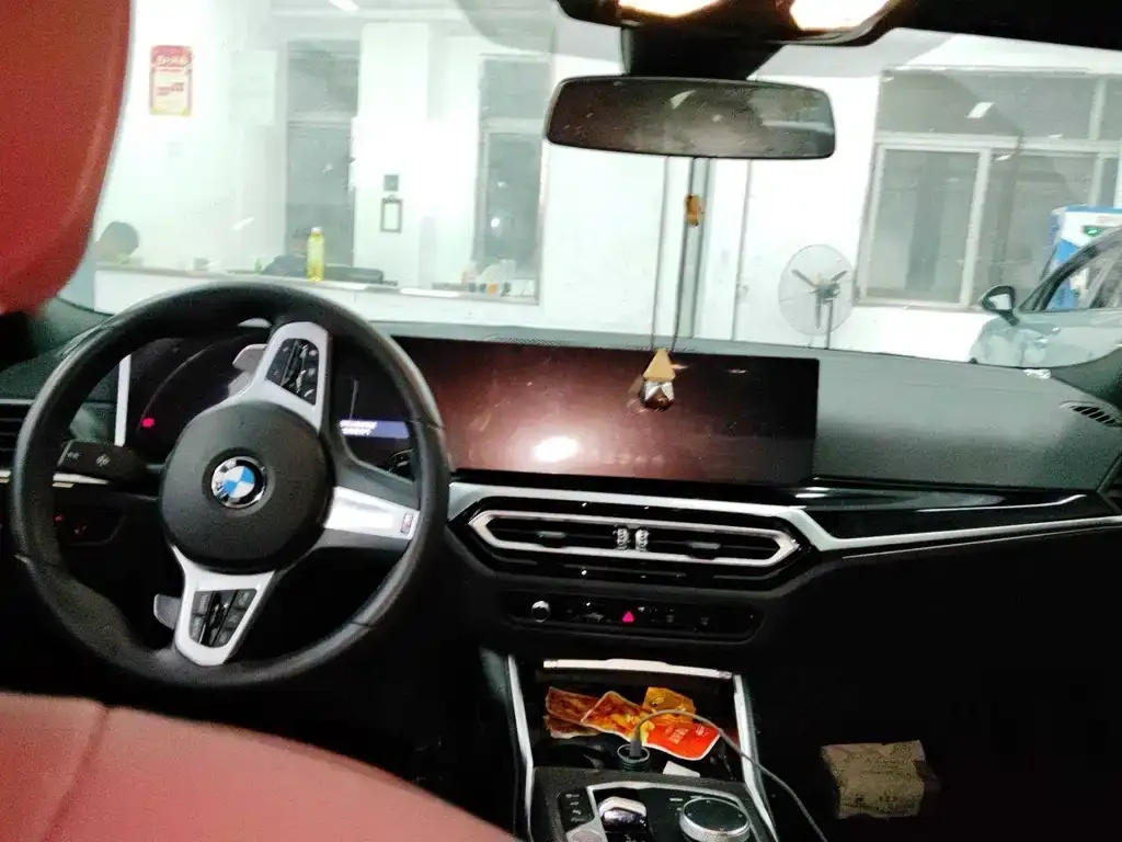 BMW 3 Series 2025 из CN, фото 6