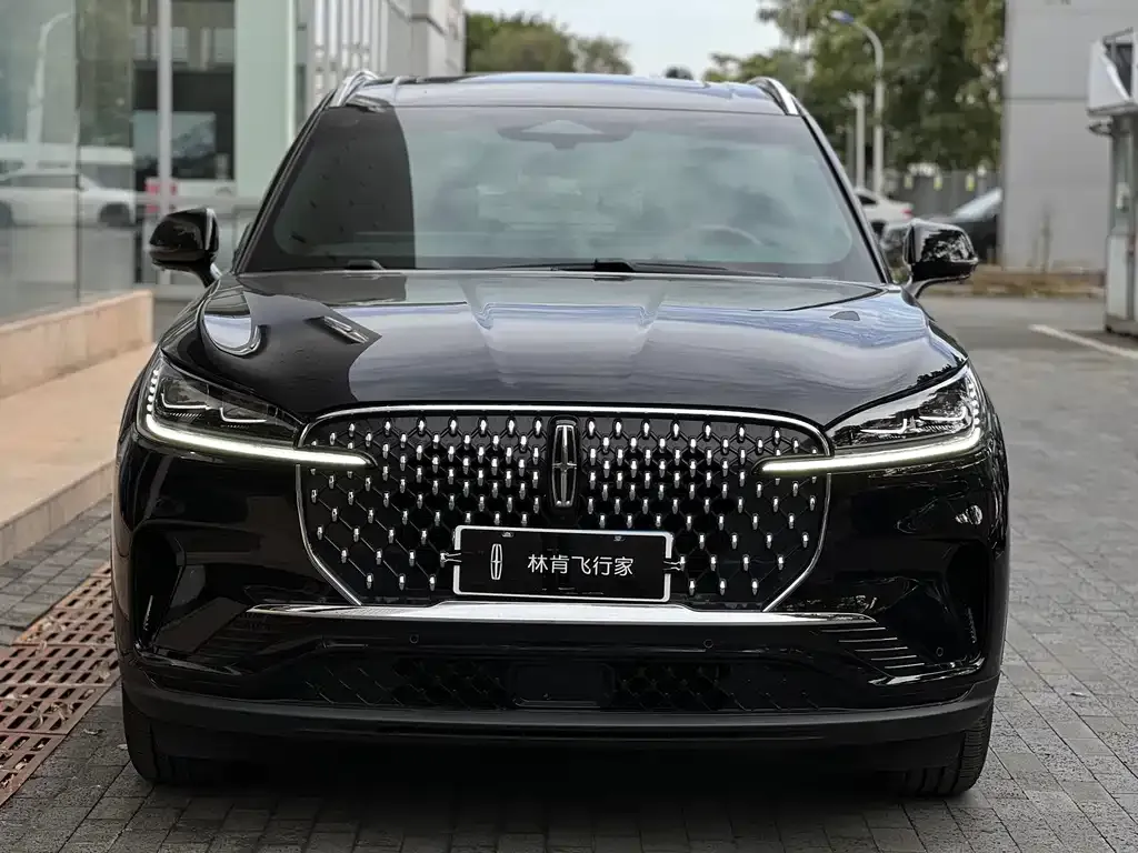 Lincoln Aviator 2025 из CN, фото 3