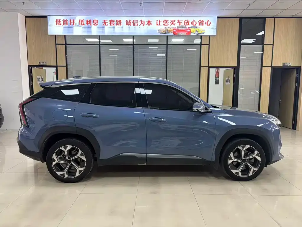 Geely Boyue L 2023 из CN, фото 2