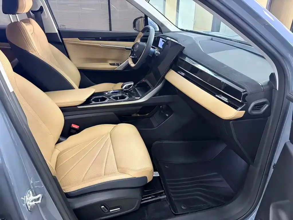 Geely Boyue L 2023 из CN, фото 8