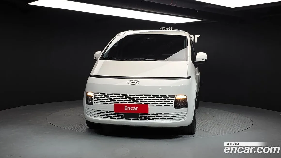 Hyundai Staria — фото 3
