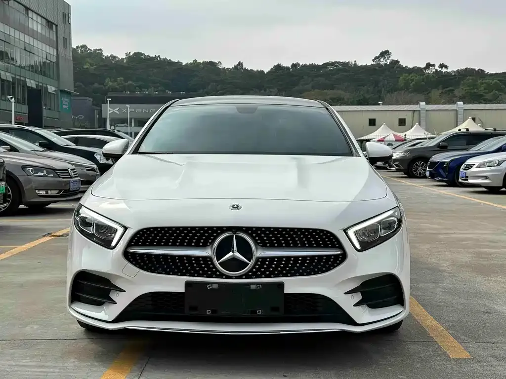 Mercedes-Benz A-Class — фото 8