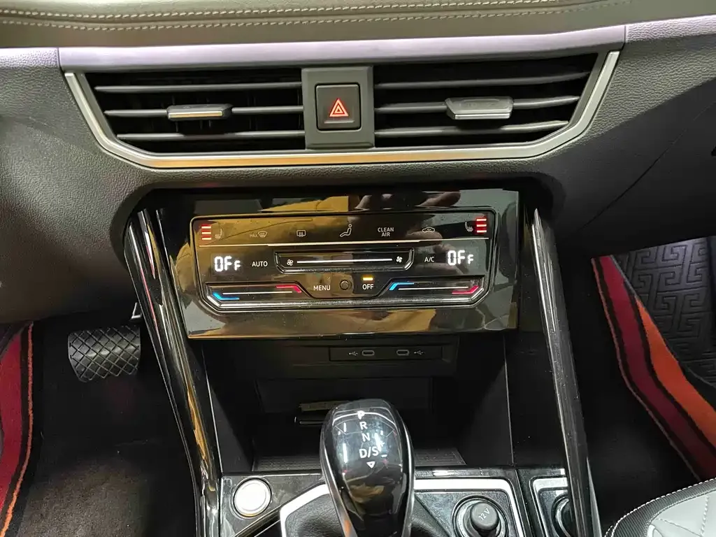 Volkswagen Tayron 2023 из CN, фото 4