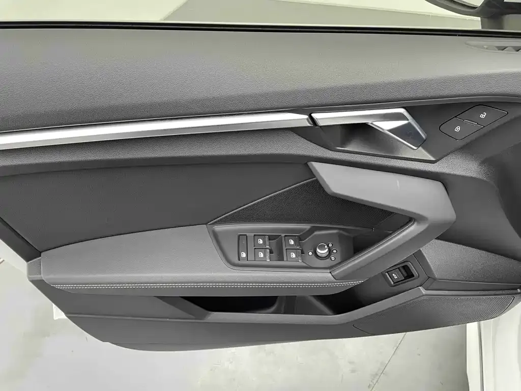Audi A3 2022 из CN, фото 10