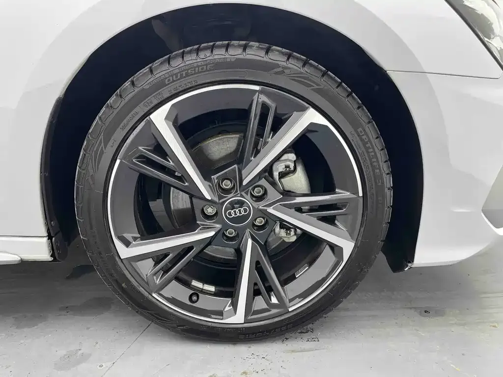 Audi A3 2022 из CN, фото 8