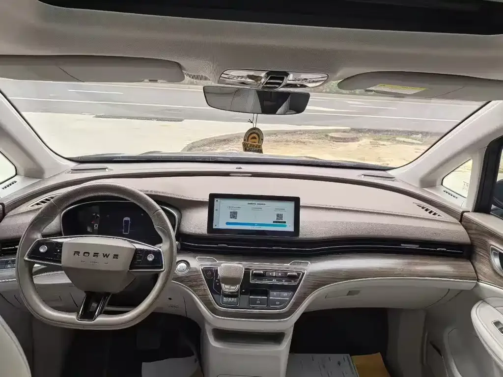 Roewe iMAX8 New Energy 2022 из CN, фото 3
