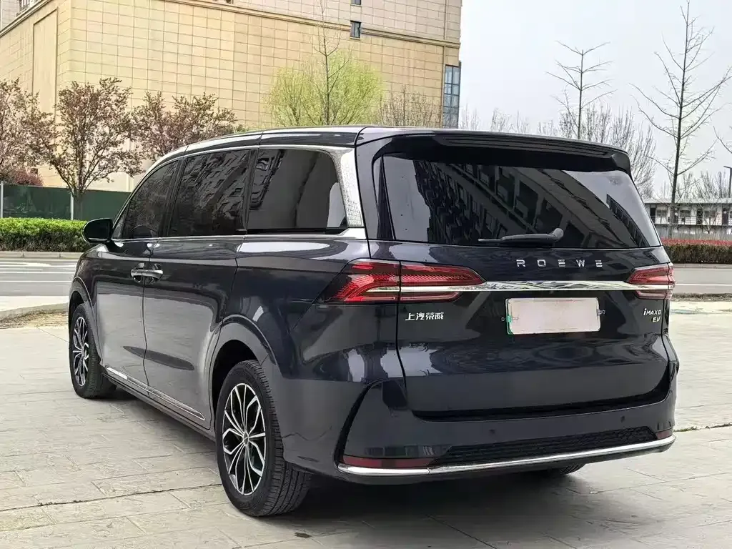 Roewe iMAX8 New Energy 2022 из CN, фото 6