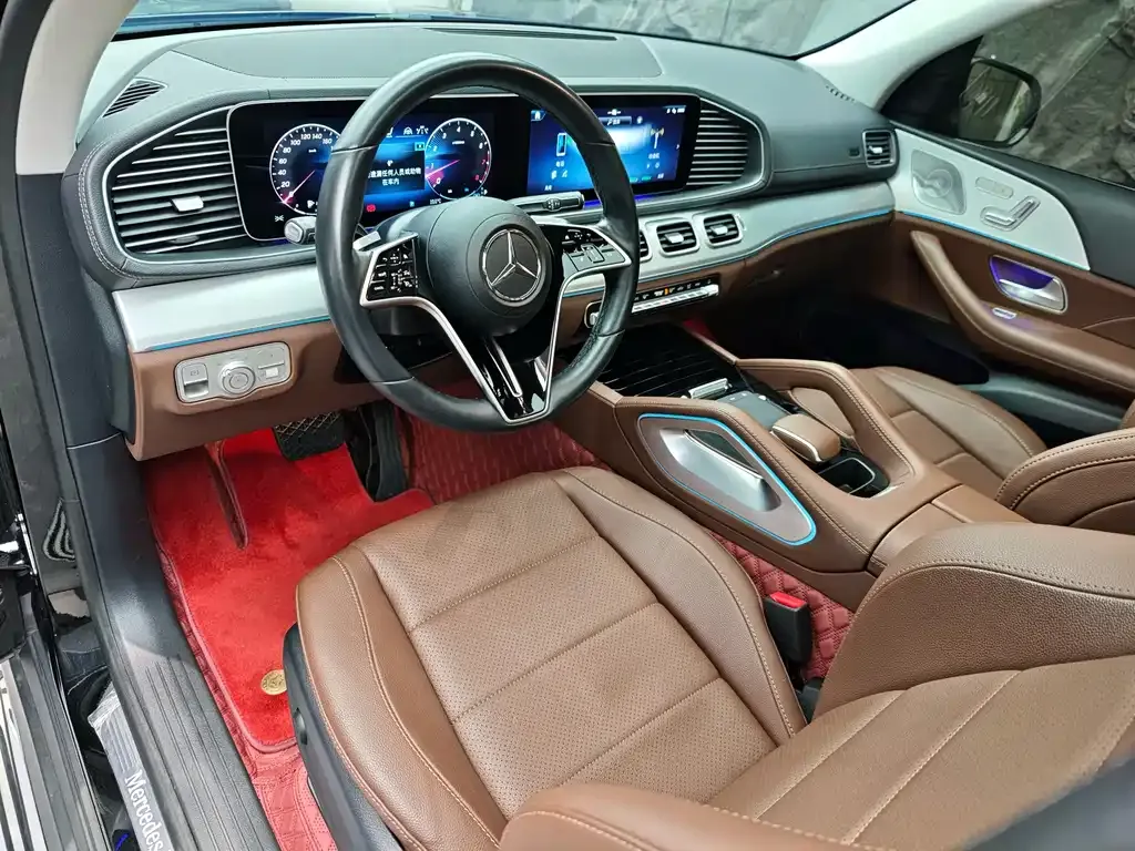 Mercedes-Benz GLE — фото 10