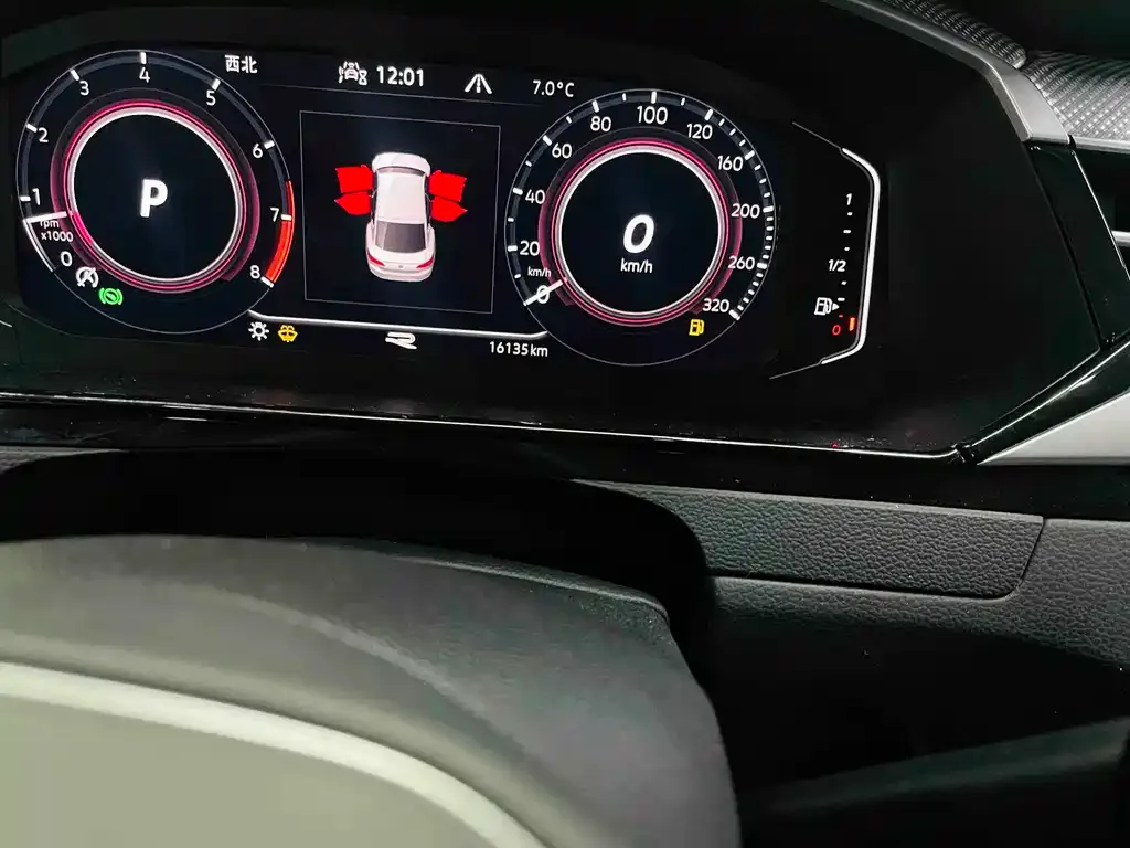 Volkswagen CC 2022 из CN, фото 8