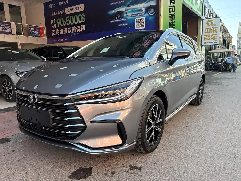 BYD MAX New Energy — фото 1