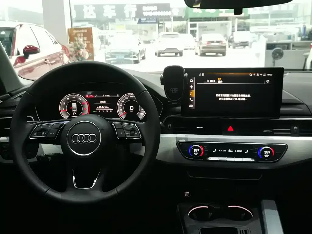 Audi A4L 2025 из CN, фото 2