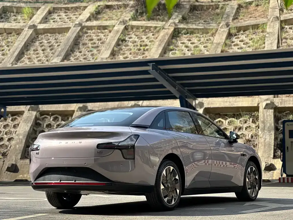 XPeng MONA M03 — фото 5