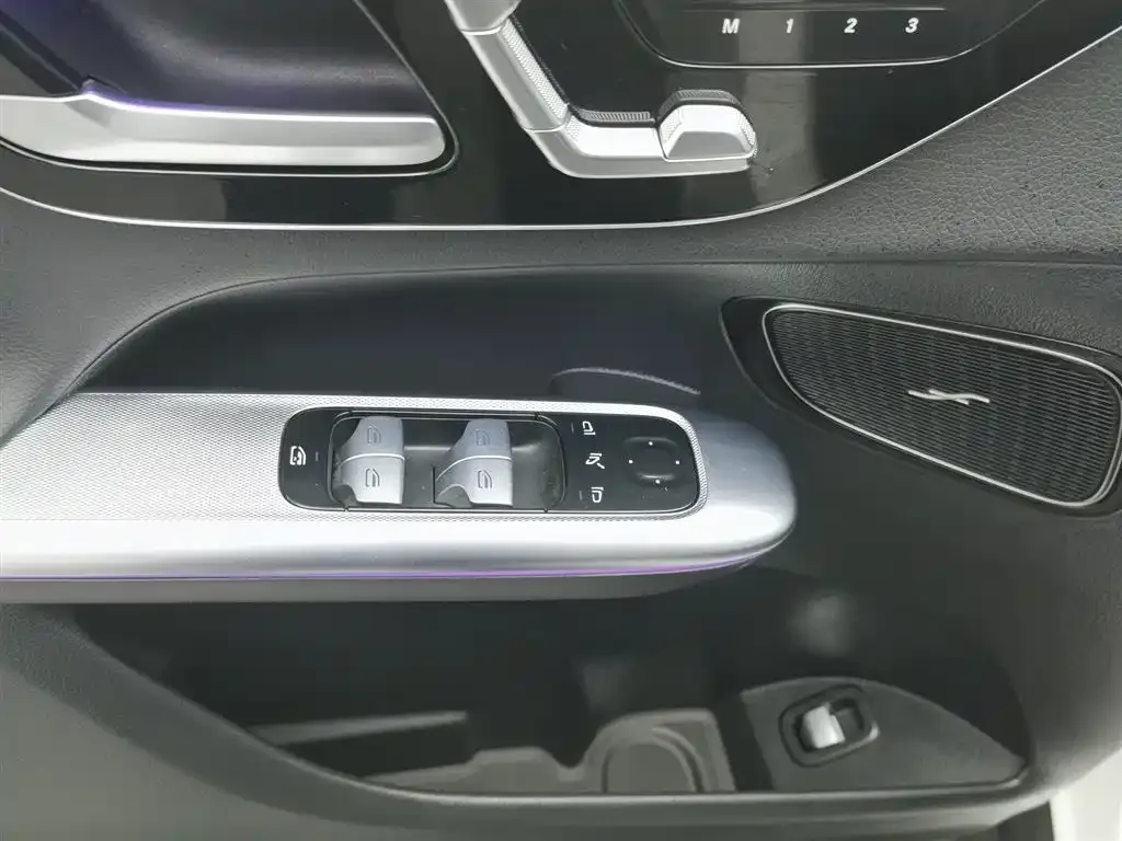 Mercedes-Benz GLC 2023 из CN, фото 4