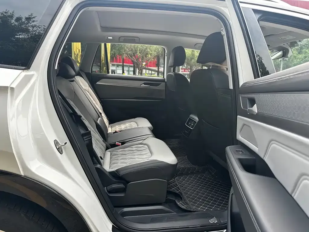 Volkswagen Tavendor 2024 из CN, фото 3