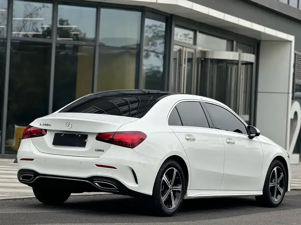 Mercedes-Benz A-Class — фото 10