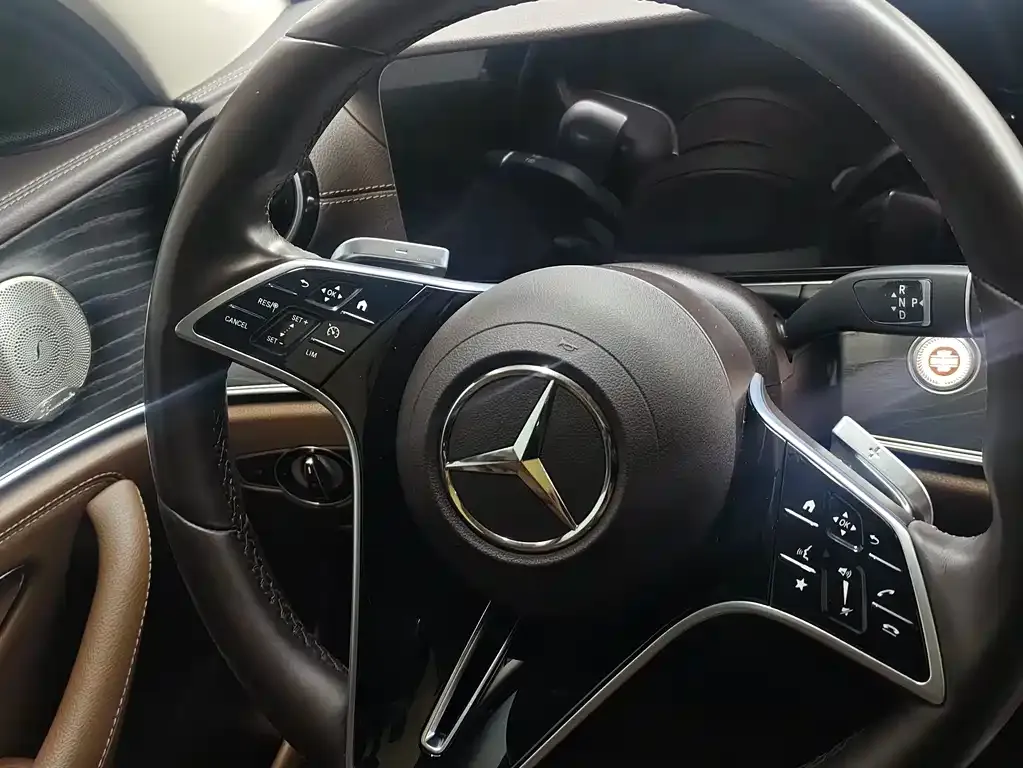 Mercedes-Benz E-Class 2022 из CN, фото 9