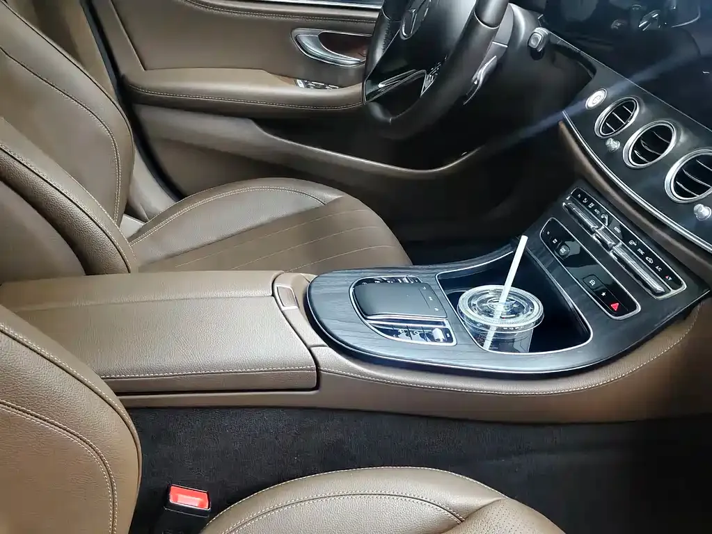 Mercedes-Benz E-Class 2022 из CN, фото 6