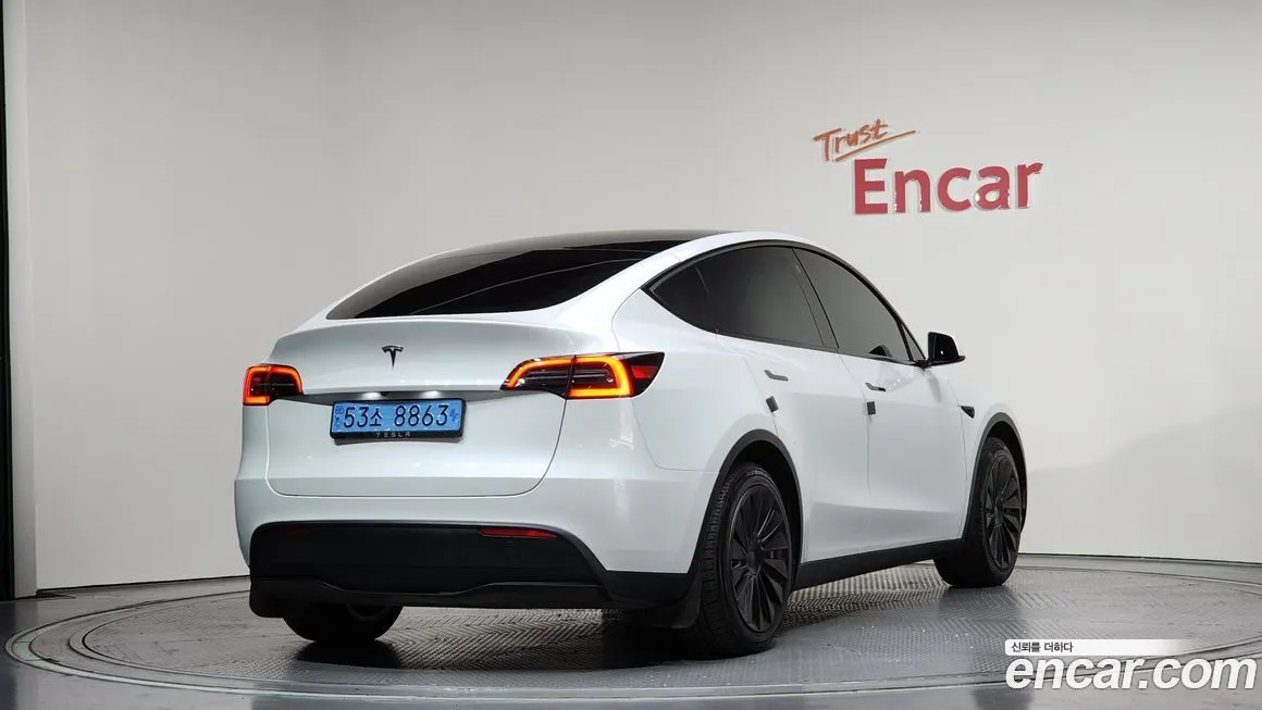 Tesla Model Y 2024 из KR, фото 6