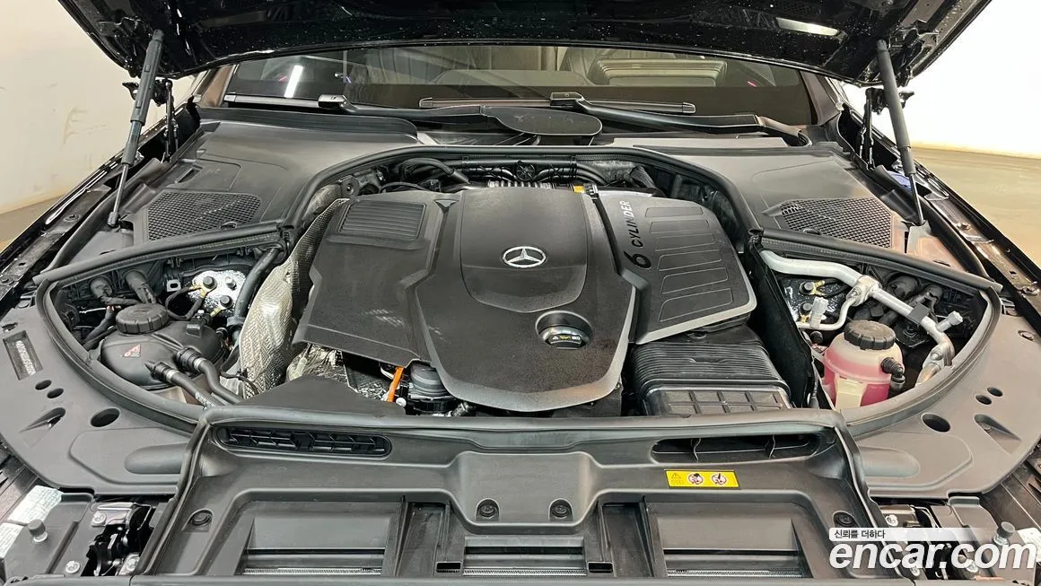 Mercedes-Benz S-Class 2025 из KR, фото 4