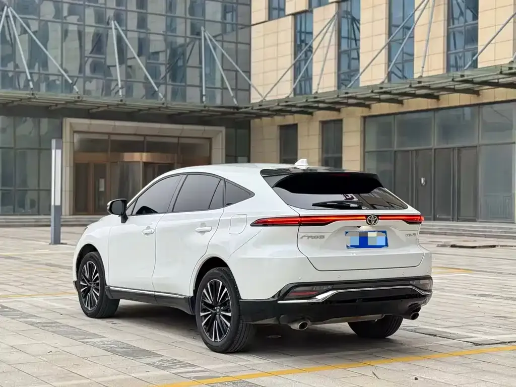 Toyota Venza 2023 из CN, фото 8