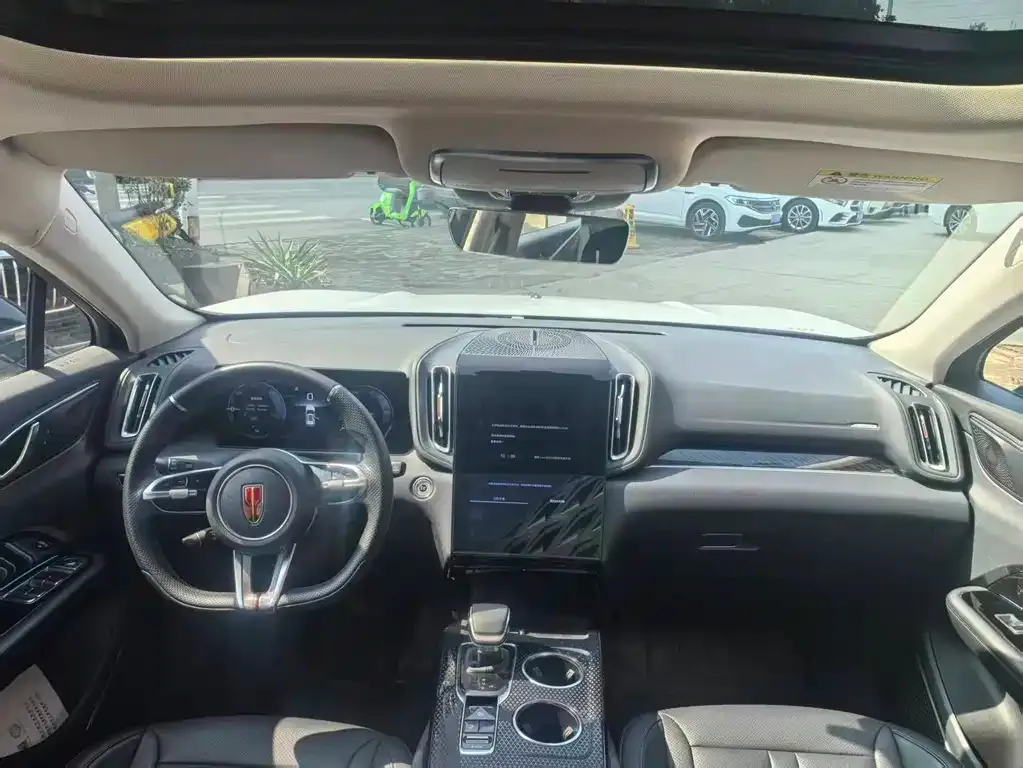 Hongqi HS3 PHEV 2025 из CN, фото 5