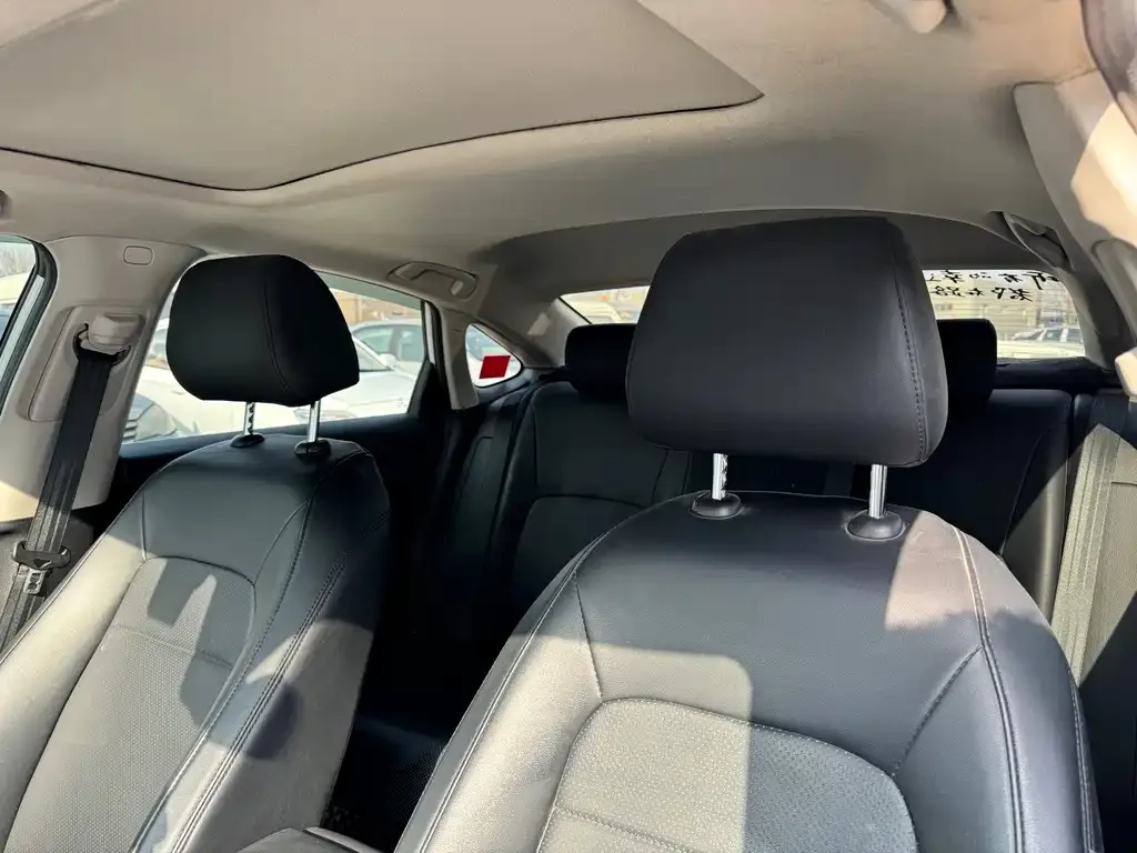 Honda Civic — фото 8