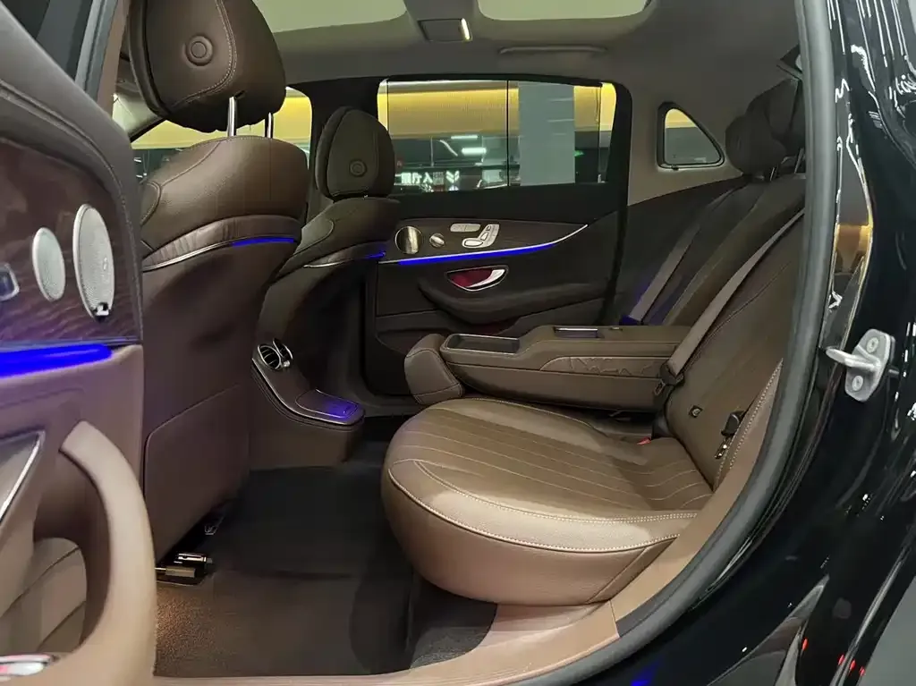 Mercedes-Benz E-Class 2021 из CN, фото 6