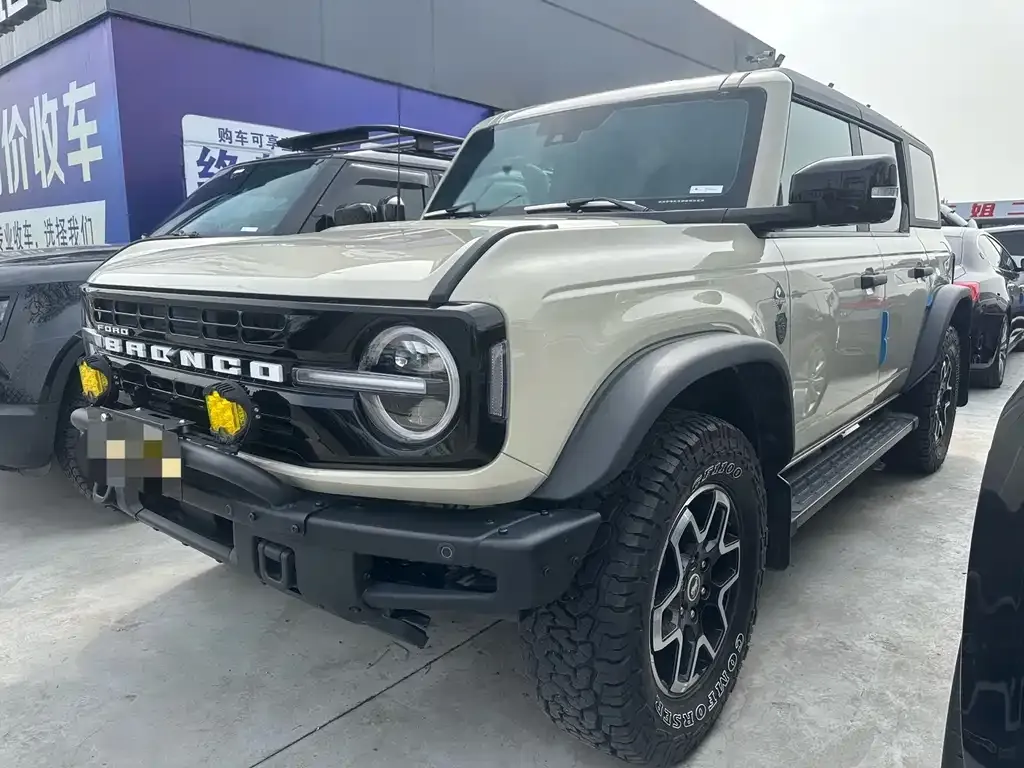 Ford Bronco 2024 из CN, фото 1
