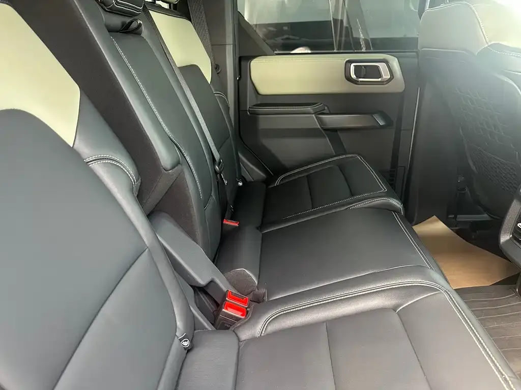 Ford Bronco 2024 из CN, фото 9
