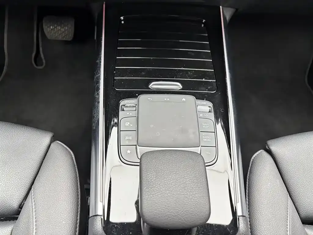 Mercedes-Benz GLA 2024 из CN, фото 7