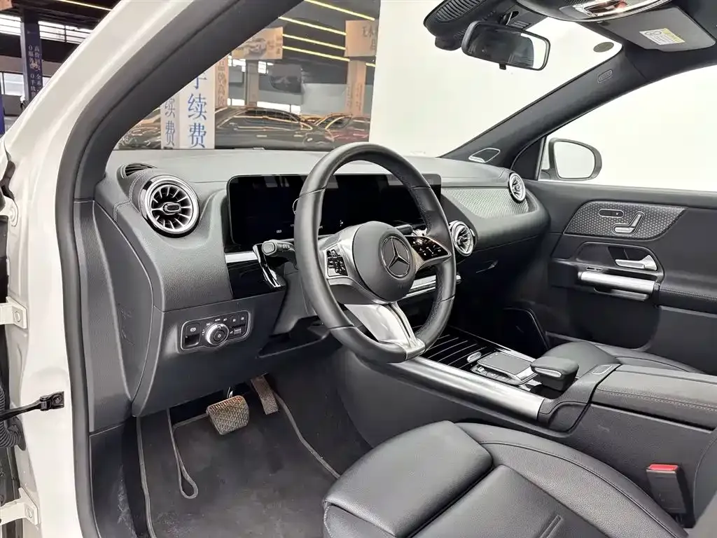 Mercedes-Benz GLA 2024 из CN, фото 6