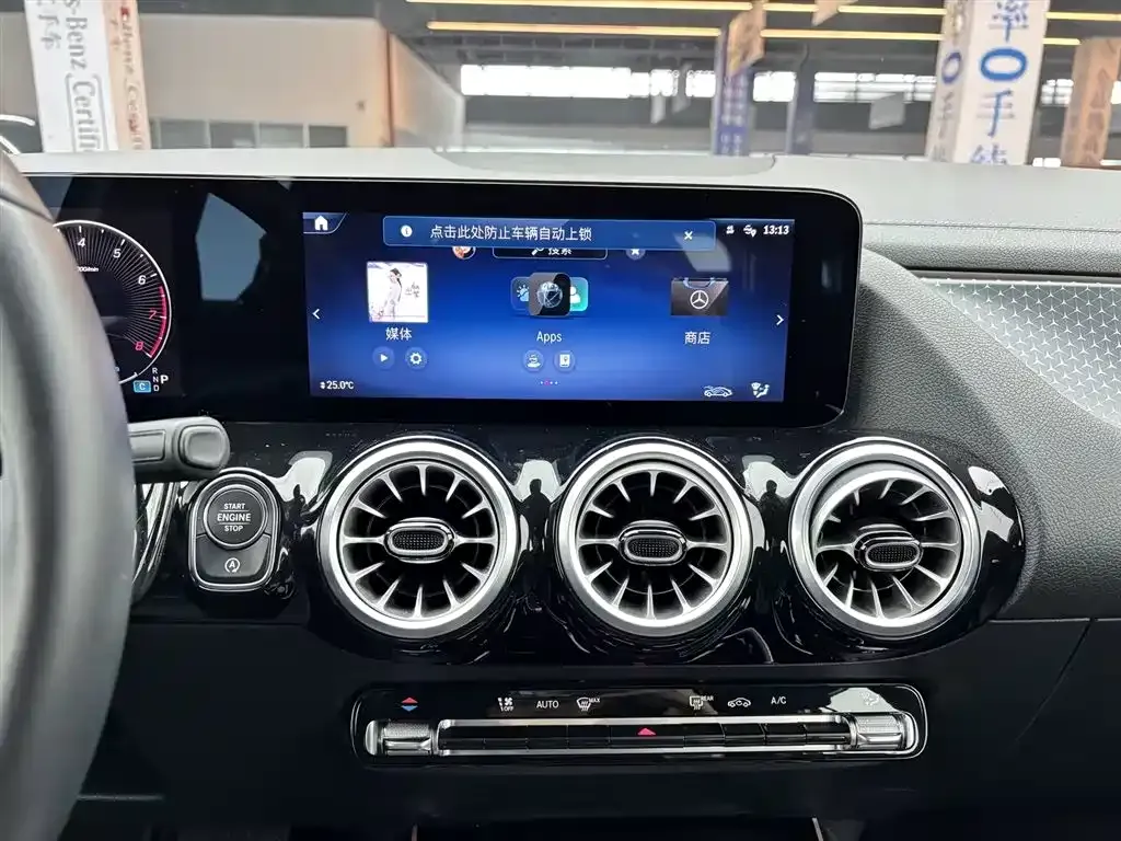 Mercedes-Benz GLA 2024 из CN, фото 5