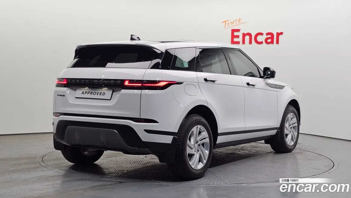 Land Rover Range Rover Evoque 2025 из KR, фото 3