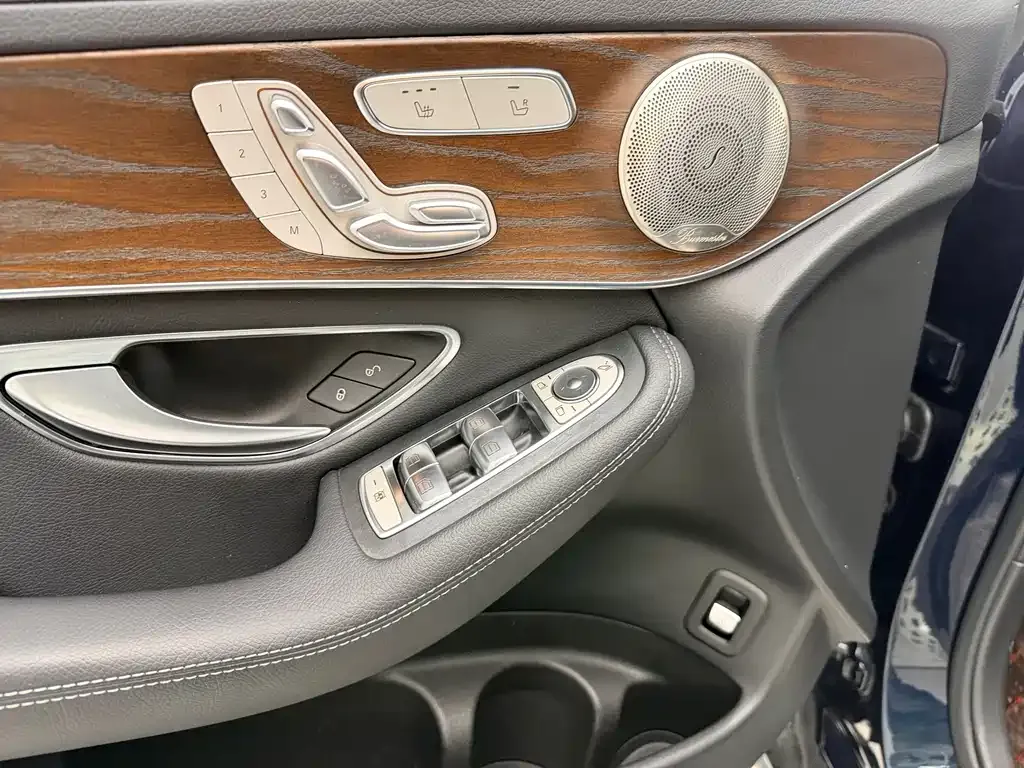 Mercedes-Benz GLC 2022 из CN, фото 8