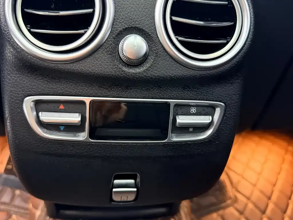 Mercedes-Benz GLC 2022 из CN, фото 9