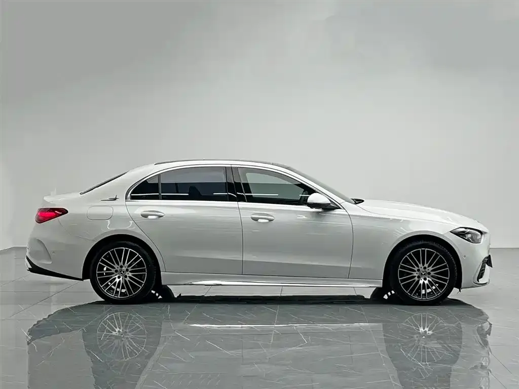 Mercedes-Benz C-Class 2023 из CN, фото 5
