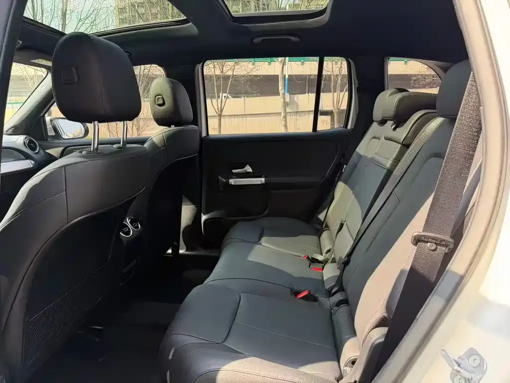 Mercedes-Benz GLB 2024 из CN, фото 2