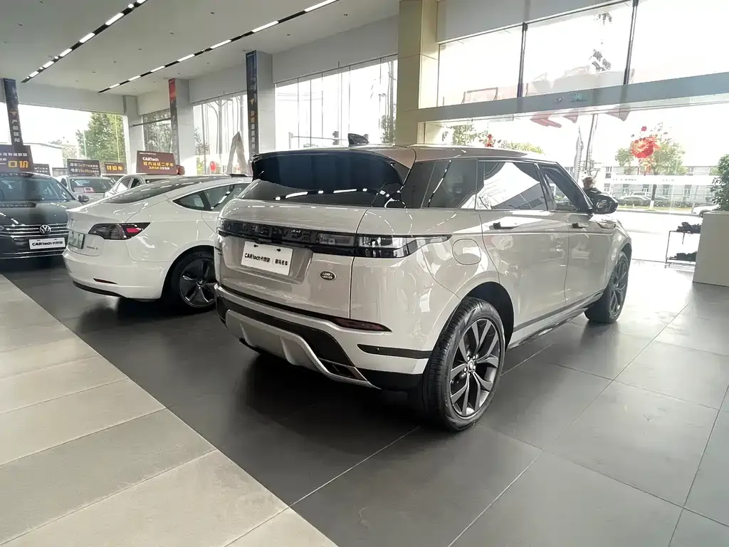 Land Rover Evoque — фото 6